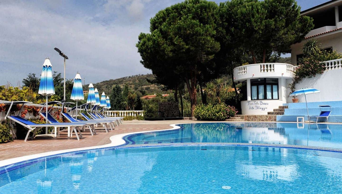 Villaggio Pineta Petto Bianco